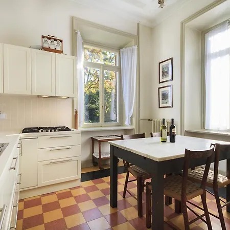 Sleeps 10 Wifi Baveno